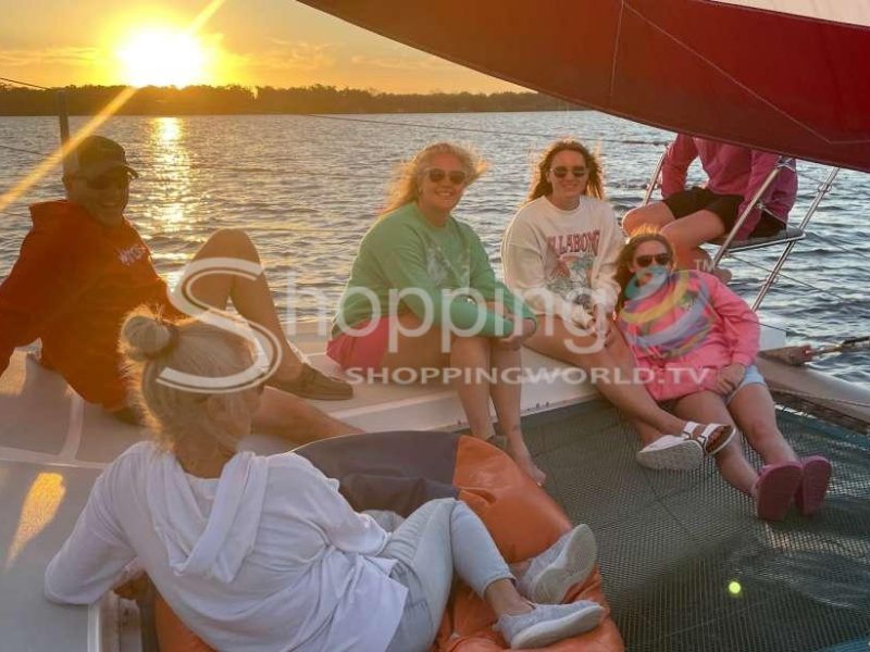 Sunset catamaran tour with soft drinks in USA - Tour in Cocoa Beach